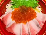 ぶりイクラ丼（大衆魚酒場 魚の舞）