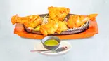 タンドリーチキン2P (Tandoori Chicken 2P)（インドネパールレストランタージマハル(新大阪)）
