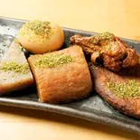おでん５点盛り（大根・こんにゃく・玉子・手羽元・黒はんぺん）（海鮮巻きとおでん専門店 三幸 大宮店）