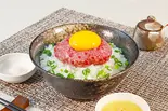 人気No.3 絶品牛とろ丼【ガリバタ醤油タレ】(贅沢北海道牛とろ 匠 春日町3号店)