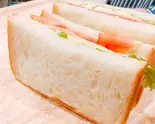 ふわふわパンのサンドイッチ（cafe BAELU）