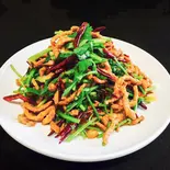 パクチー豚細切りピリ辛炒め（中華料理上海亭蕨店）