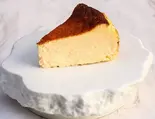 バスクチーズケーキ プレーン（オムライスの店 Sweet Check）