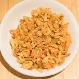 Fry Garlic 30 gram 揚げニンニク(30グラム)（アダルサ 武蔵小金井店）