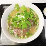 パクチー入り牛肉のフォー/ PHÖ BÔNGÔ（KOIベトナムフォー）