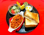 照り焼きチキンサンド＆ミニナポリタン（Y's Cafe）