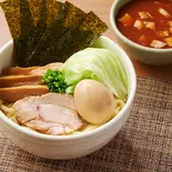 濃厚極太つけ麺【辛みそ】(並) 味玉≪2928≫(濃厚魚介豚骨つけ麺 諸星 三宮南店)