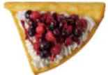 ストロベリー＆ブルーベリーブルーベリーソースクレープ/Strawberry ＆ Blueberry Blueberry Sauce Crepe（鶏白湯ラーメン 鳥やま）