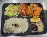 カラ・ハンバーグ弁当（唐揚げ・お弁当 とり心）