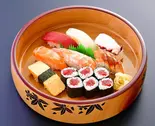 にぎり 鉄火（創業60年 福すし大宮総本店）