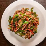 青椒肉絲（中華料理しん龍閣）