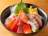 日替わり海鮮丼（立喰い寿司 二代目けんちゃん）