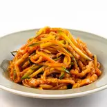 細切り豚肉のピリ辛炒め 鱼香肉丝（The Family 麻辣大学 ららテラス HARUMI FLAG店）
