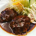 ハンバーグ定食（いか八）