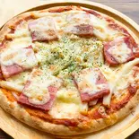 ポテトベーコンピザ9インチ（BEARD-AMERICAN ROOFTOP）