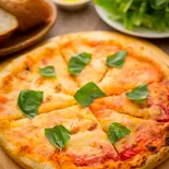 ピッツァマルゲリータ Pizza Margherita（【おうちDE本格イタリアン】La Promessa）
