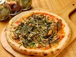 地鶏ときのこのテリやきピザ(Cucina Piccolino)
