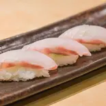 平目【3貫】（阿部寿司 広尾本店）
