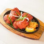 スパイシーガーリックティッカ/Spicy Garlic Tikka(2P)(本格インド料理マサラ舟入店)