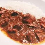 黒毛和牛 牛すじカレー（ITALIAN BAL NIINA）