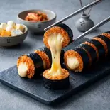 【旨辛】キムチツナチーズキンパ Kimchi Tuna Cheese Gimbap（シンチャムトッポッキ 下北沢）