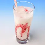いちごラッシ Strawberry Lassi（ザイカZAIKA東武練馬店）