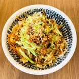 冷やし坦々刀削麺(手作り餃子 西遊記 マーラータン)