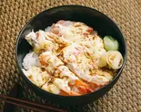 エビとサーモン炙りマヨネーズ丼(笹互 綾瀬店)