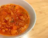 玉ねぎ塩糀を使用した有機野菜のミネストローネ（VegeFru Kitchen）