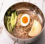 水冷麺（韓国家庭料理プゴク専門店テグ）