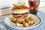 クラシックバーガー(オーバークック・バーガー・バー)