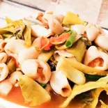 LÒNG XÀO DƯA・ホルモンと高菜炒め（ベト街-PHOVIET）