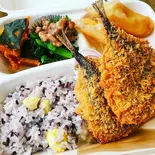 アジフライ定食（食堂まばたき）