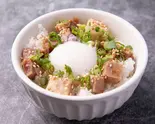 ミニチャーシュー丼（油そばの南極堂 本店）