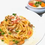 濃厚卵黄のローマ風カルボナーラセット(大盛り無料)（湊川イタリアン ソラレ）