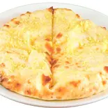 ガーリックナン Garlic Nan（POKAHARAGURUNGKITCHEN）