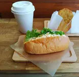 朝のこっぺぱんセット(ハッシュドポテト付)（こっぺぱん専門店＆COFFEE ふわこっぺBear’s 粉浜店）