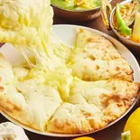 チーズナン Cheese Naan(アジアンダイニング ダルバール)