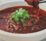 牛肉と野菜の四川風煮込み（本格中華料理 東盛軒）