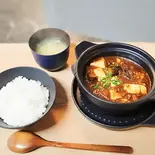 赤い月のマイルド麻婆豆腐定食（マーボー食堂(赤い月)）