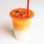 マンゴーラッシーML Mサイズ（HATTI KEBAB(ハッティ ケバブ) 大阪駅前第三ビル店）
