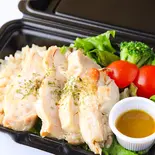 塩麹グリルチキンのお弁当（ぐるり庵離れ）