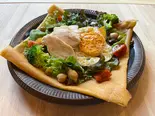 鶏むねほうれん草ガレット（人と地球に優しいカフェ はぐくみ）
