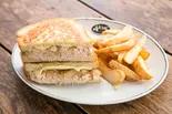 tunamelt (with swiss cheese) ツナメルト【フレンチフライ付】(ARMS TAKEOUT & DELIVERY)