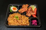 麺処HACKの名物炒飯弁当（麺処HACK 中崎店）