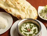 チキンほうれん草カレー Chicken Sag(インドネパール料理 QUALITY)