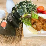 おにぎり3個+とり唐4個弁当（ご馳走おにぎり“雲海” 鶴橋店）