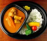 ほろほろチキンのななつぼしカレー（【北海道×肉×カレー】ななつぼし 南浦和店）