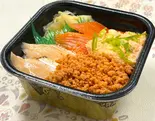サーモンづくし丼(海鮮茶漬け&海鮮丼940円~ 尼の丼丸 西長洲店)