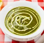 ほうれん草チキンカレー Spinach ＆ Chicken Curry（SATYA）